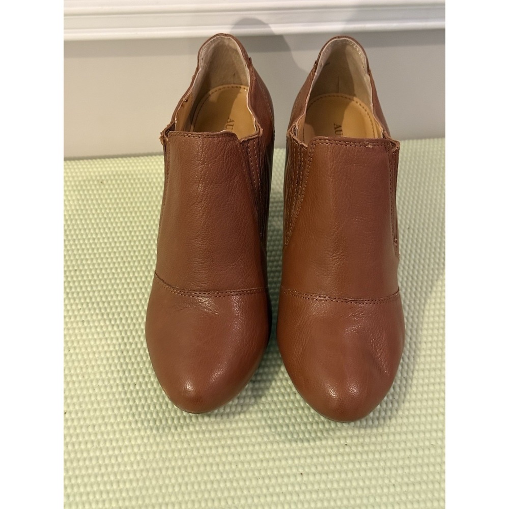 Audrey Brooke Womens Avignon Brown Leather Slip On Ankle Booties Heels Sz 6.5 M